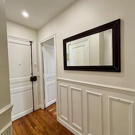 Daire Commerce Tour Eiffel