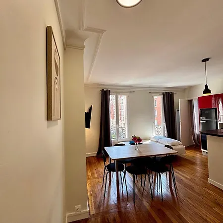 Commerce Tour Eiffel Apartment *